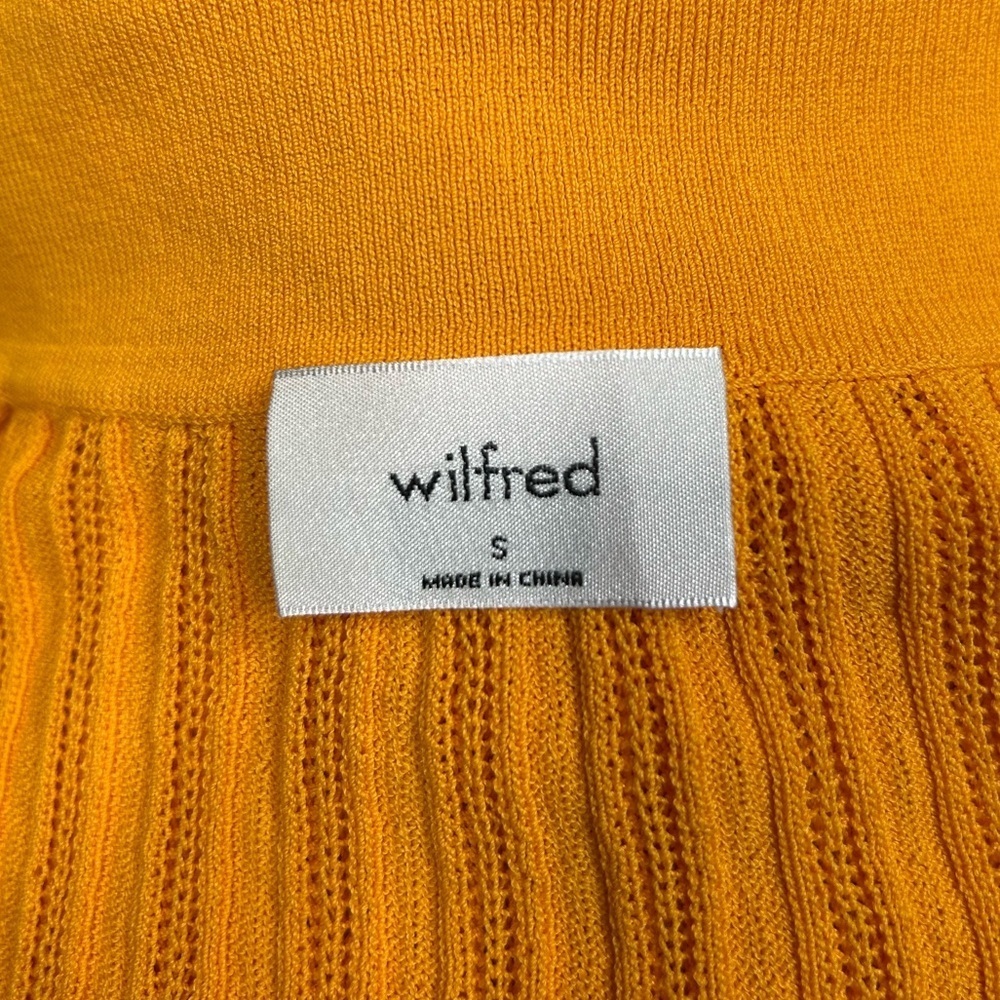Aritzia Wilfred Ribbed Polo Top S Split Neck Closet Staple Stretchy Urban Chic - Picture 7 of 10